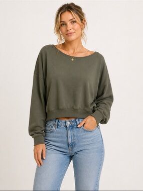 Hollister Oversized Olive Green Sweatshirt Women’s Size L Soft Casual